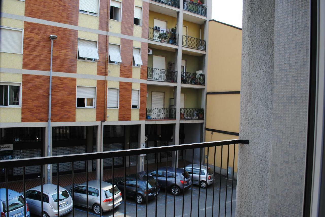 Bnbook - Galbiati Flat Lissone Buitenkant foto