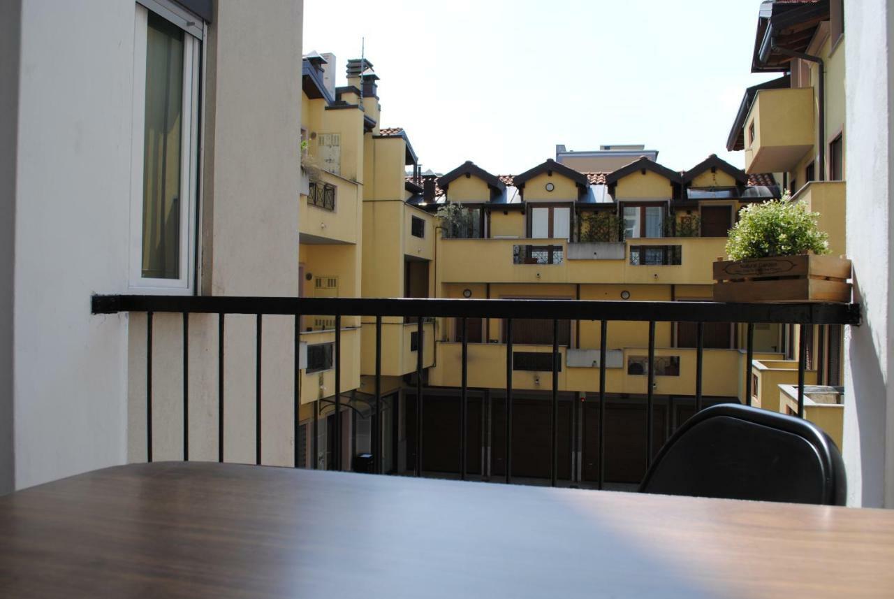 Bnbook - Galbiati Flat Lissone Buitenkant foto